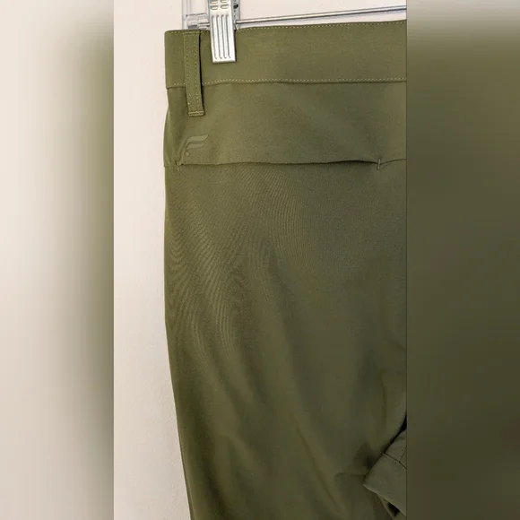 Fabletics Men The Only Pants sz 32*30 Straight Leg Olive Green Golf Performance - Picture 7 of 14